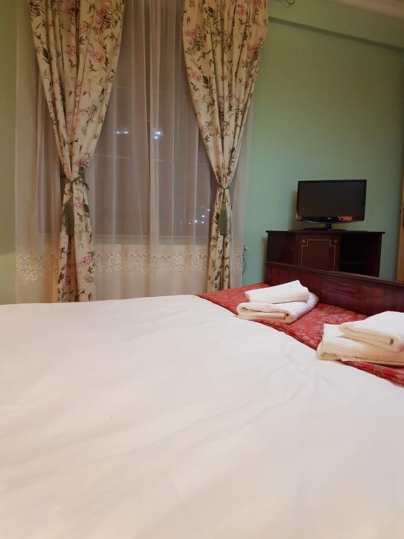 Boutique By Hotel