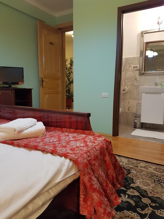 מלון Boutique By 3*